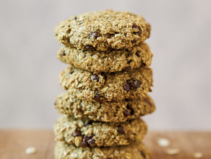 Soft and Chewy Chocolate Chip Cookies